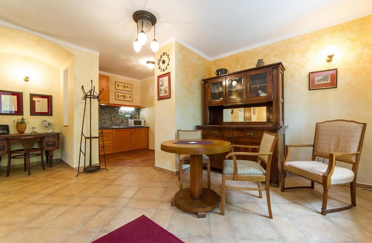 U Zvonu Apartments Český Krumlov Exterior foto